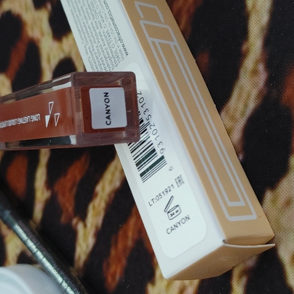 Ofra Bundle - Picture 7 of 9